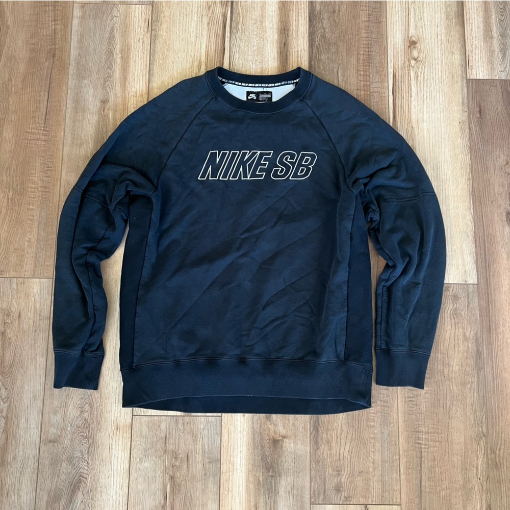 Nike SB Crewneck Sweater